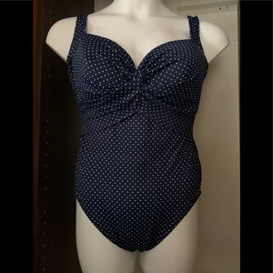 Miraclesuit size 16